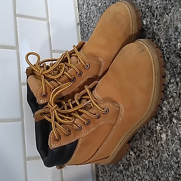 Brahma Men's Leather Tan Oil Resistant Steel Toe Work Boots. Size 7 - Picture 2 of 9